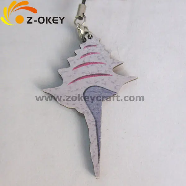 ZWP1250 Yiwu wholesale whelk-shape wood pendant