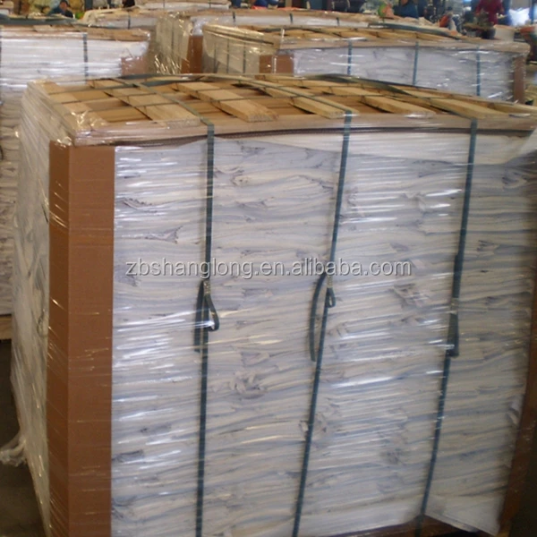 Packing in pallets.JPG