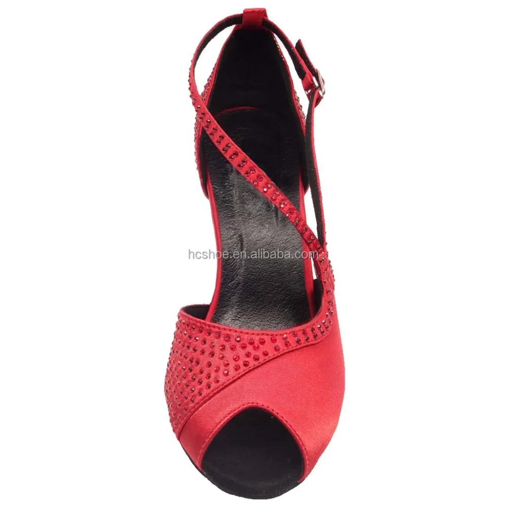 scarpe rosso latino