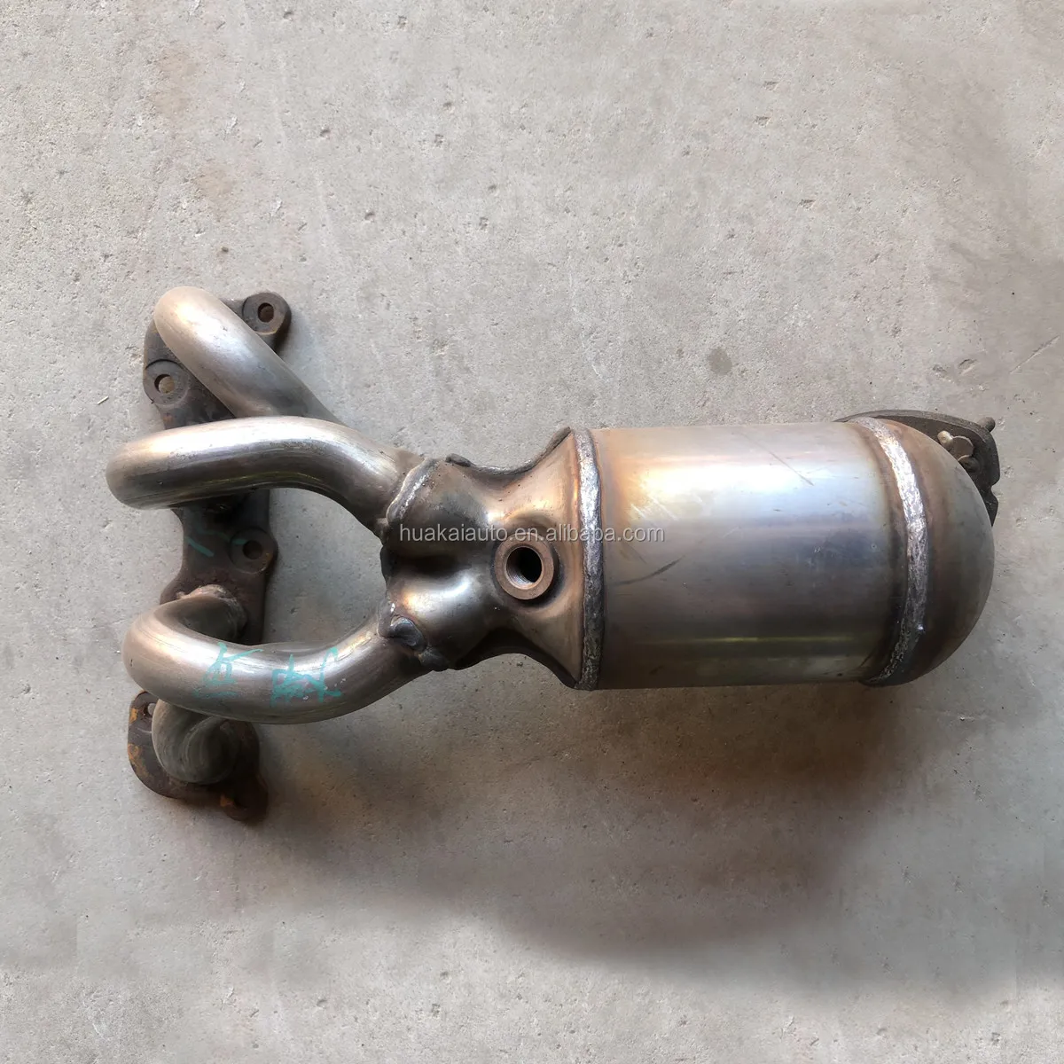 Auto Parts Car Exhaust Catalytic Converter For Cadillac Xts Buy