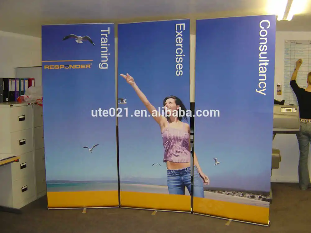 Rollup banner display, promotional roll up banner stand