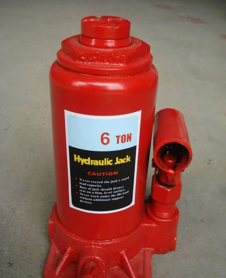 6ton hydraulic bottle Jack.jpg