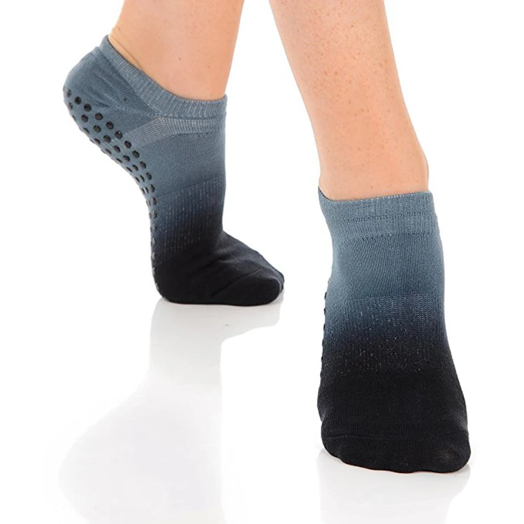 Oem Service Unisex Anti-slip Black Polyester Yoga Grip Sport Socks ...