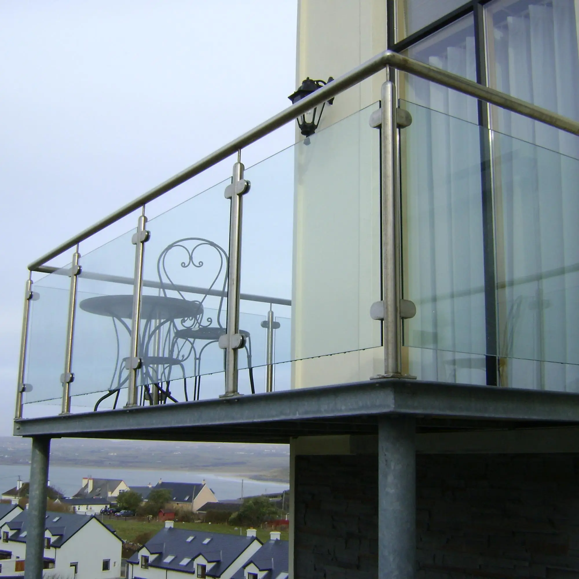 Design Glass Mount System Square Pipe Stainless Steel Railing Balcony