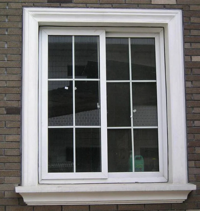 100 окон. A Walkup Window.