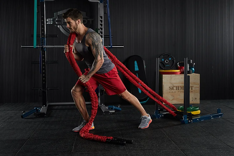 Тренировки установить. Оборудование для спортзала. Стойка спортивная с утяжелителями. Сплит стойка в тренажерном зале. Стойка для спорт одежды.