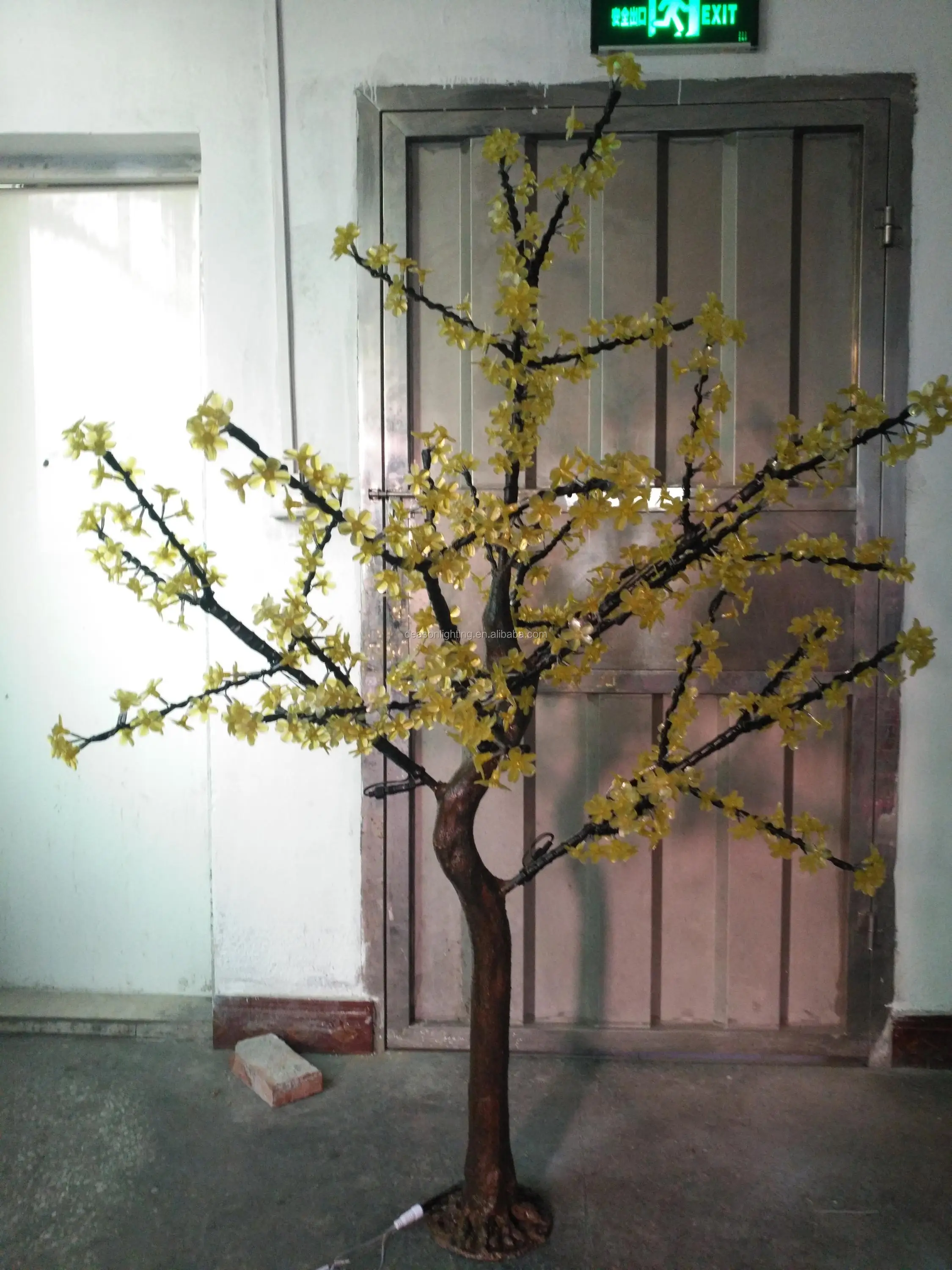 LED Japanese Cherry Blossom Tree Light - 50000 Hours Lifespan