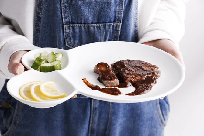 Fancy dinnerware restaurant compartment solid matte dinner plate black porcelain