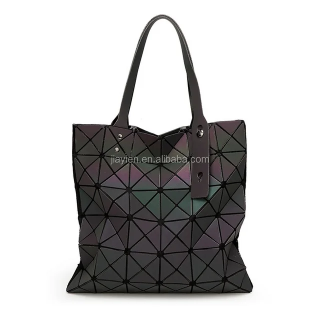 Envío Gratis,Bolso Para Mujer,Bolso Plegable Liso Con Lentejuelas Geométricas Con Espejo,Bolsos Luminosos,Bolso De Mano Casual De Pu Buy Bolsos Envío Gratis,Bolso Para Mujer,Bolso Plegable Liso Con Lentejuelas Geométricas Con Espejo,Bolsos Luminosos,Bolso De Mano Casual De Pu Buy Bolsos