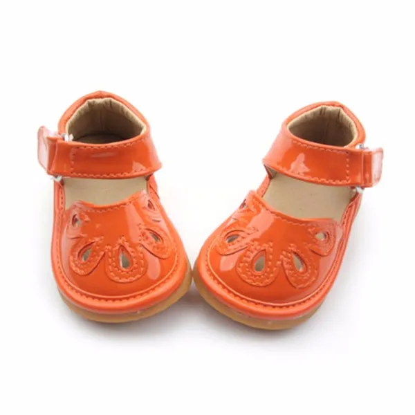 squeaky kid shoes
