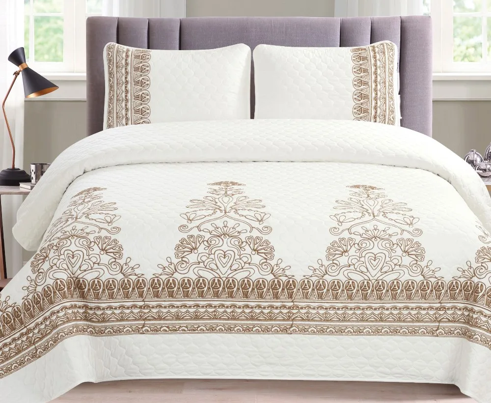 Solid Luxury Embroidery Bedspread 3pc Quilted Bedspread With Pompom ...