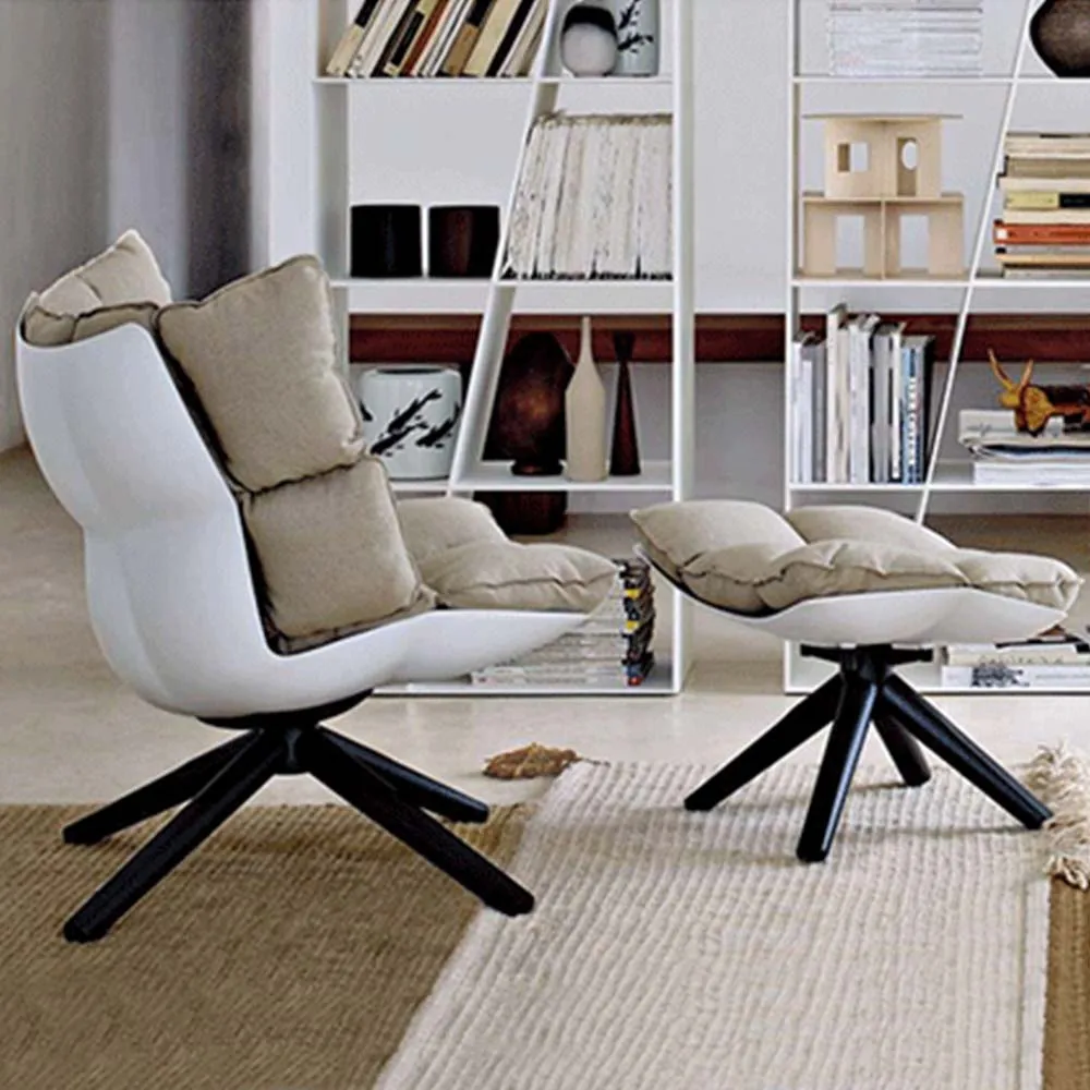 chair lcq (2).jpg