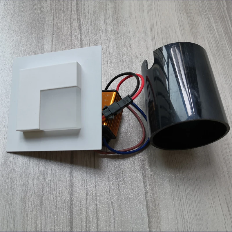 IT40F-1W  1.jpg