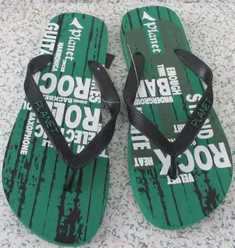 classic rubber flip flops