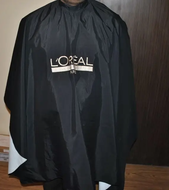 Professional High Quality Waterproof Customized Salon Hairdressing Cape