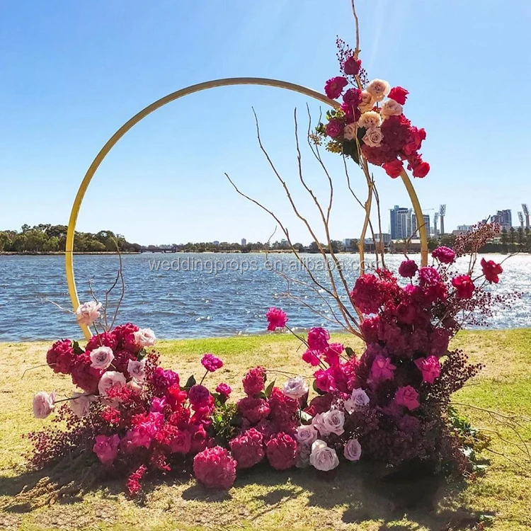 round flower arch wedding