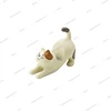 Cream Cat with Brown Ear Patch Smartphone Stand Resin Crafts Cute Cat Cell Phone Holder Desktop Decoration Smart Phone Bracket