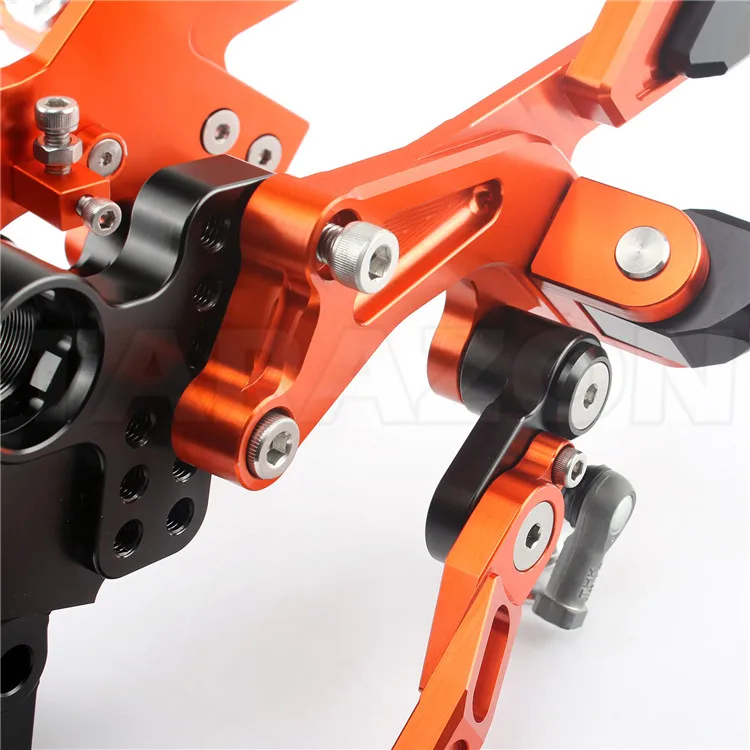 rearset12.jpg