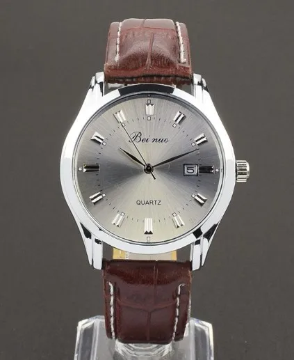 外贸引爆日内瓦钢带手表钻孔石英手表