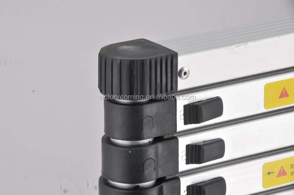 VC17-082910 (16).jpg