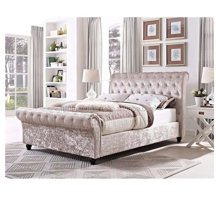 Beautiful Crushed Velvet Sleigh Bed With Diamante Choice Of Colours