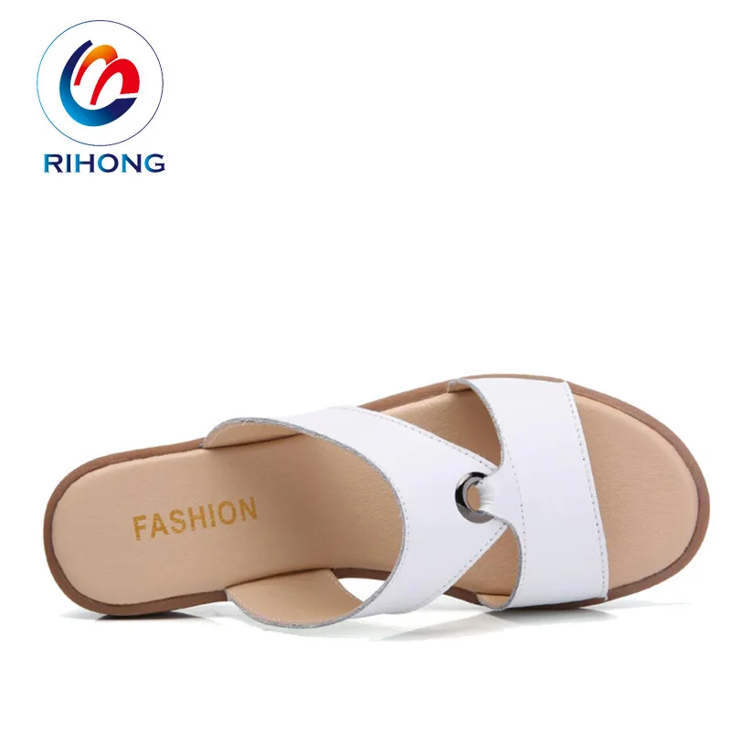 lunars ladies chappal