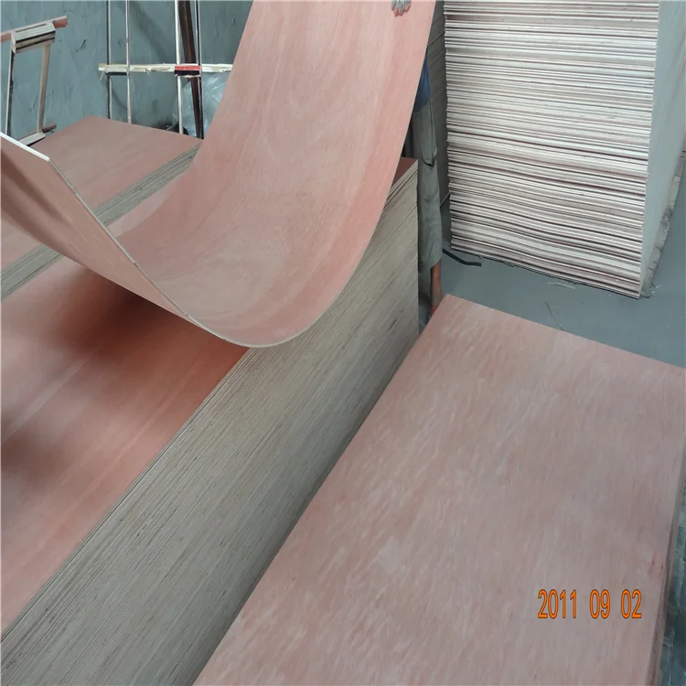 AA grade natural yellow burma teak veneered plywood from Linyi