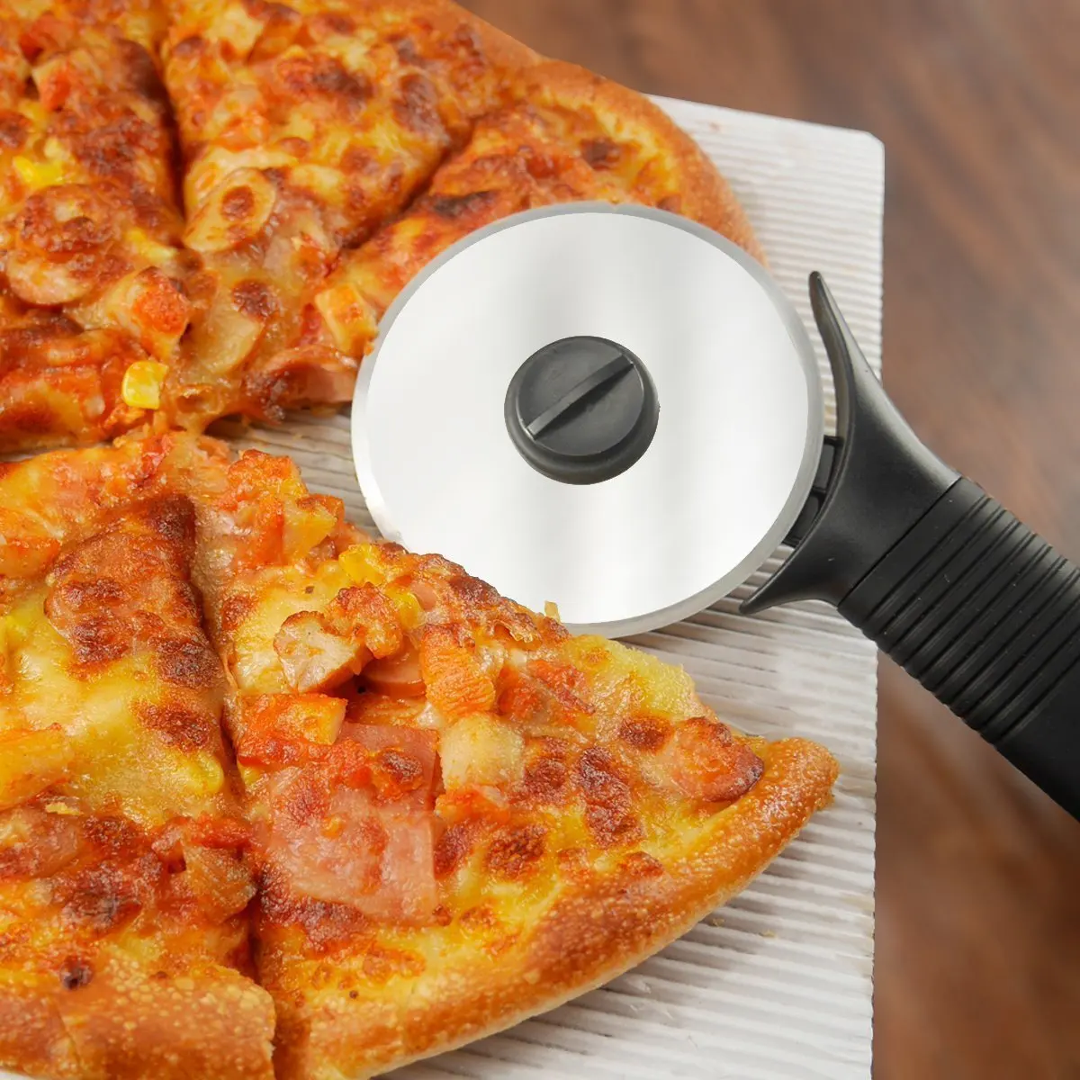 pizza cutter wheel (7).jpg