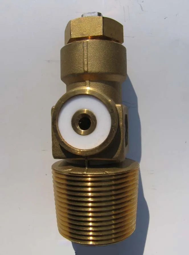 所有行业  五金工具  管道 阀门   outlet thread:cga300,g5/8-lh,21