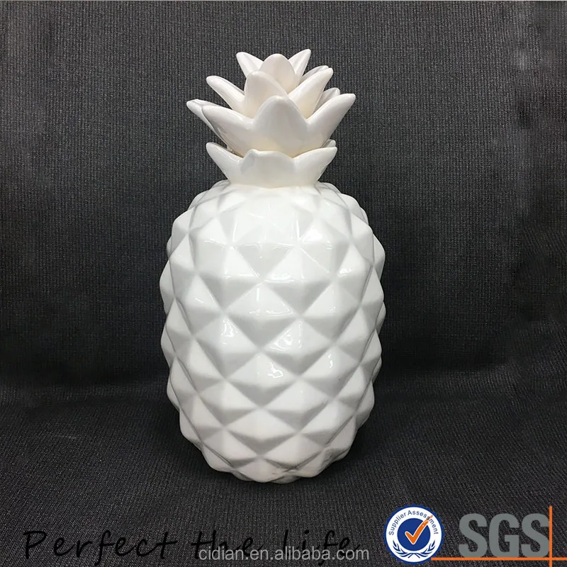 Artifical White Ceramic Pineapple For Home Decoration Product