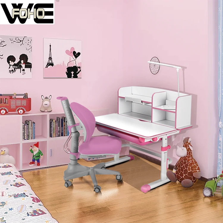 children's bedroom desk and chair