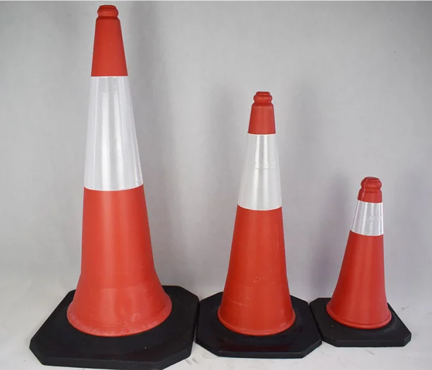 750mm Red Pe Traffic Cone With Black Rubber Base - Buy 750mm Reflective ...