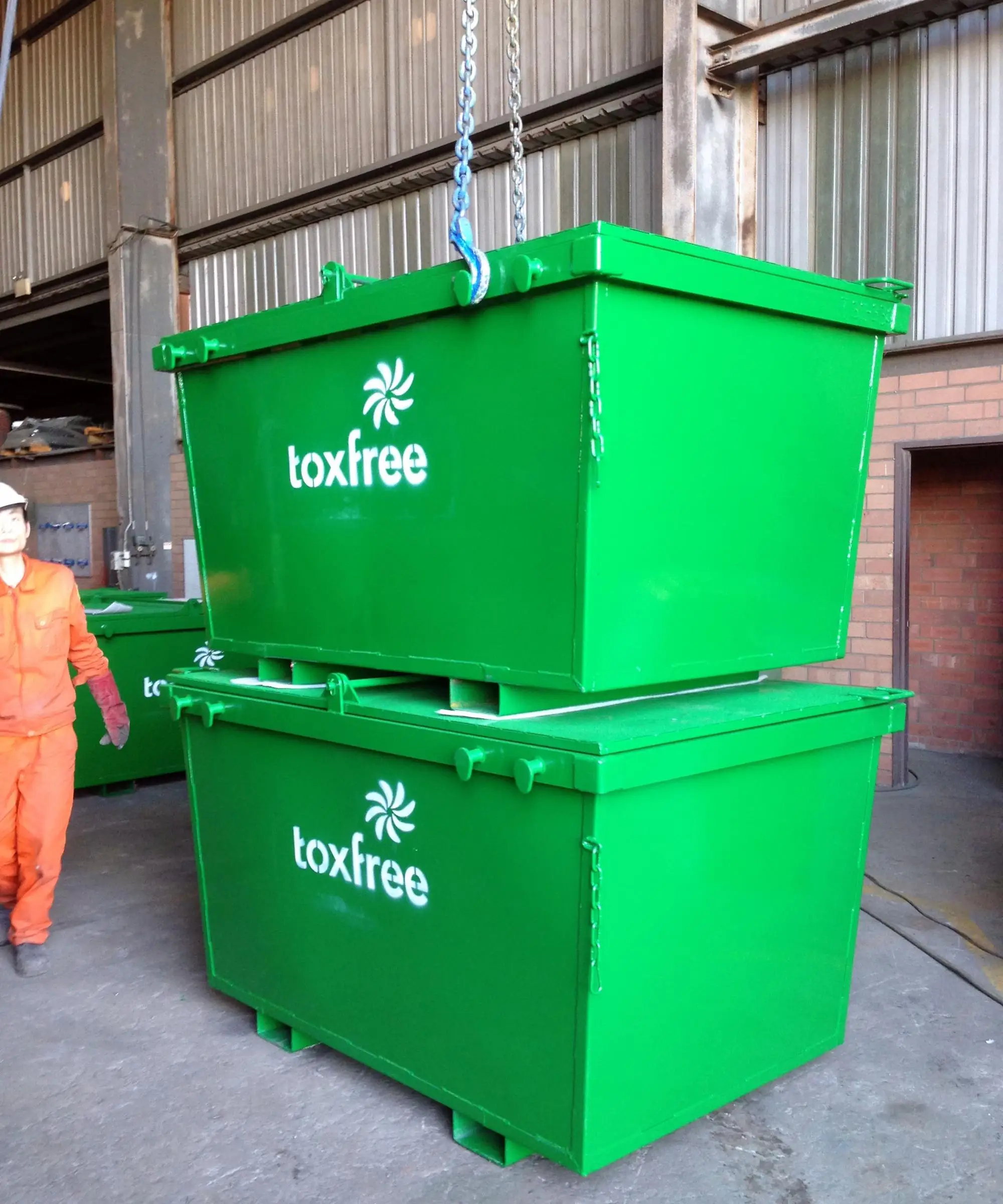 T32 2 M3 Skip Bins Waste Bins For Outdoor With Steel Lids Buy Skip