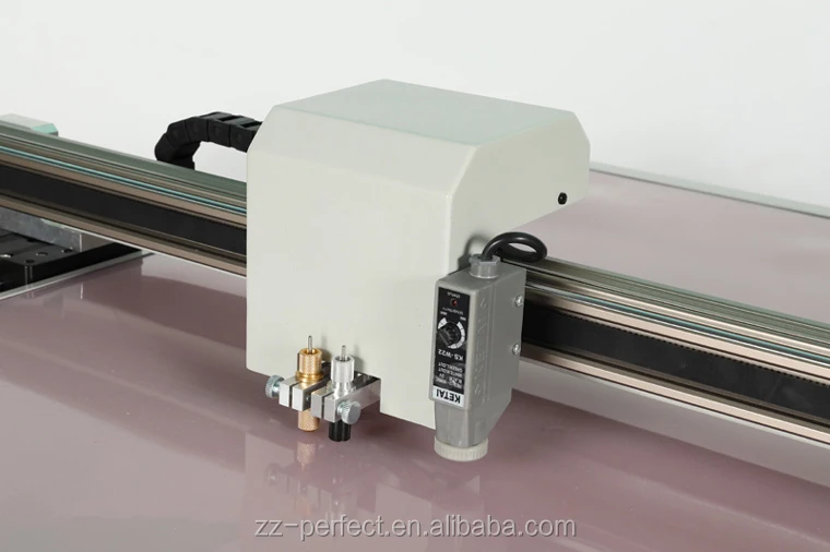 pvc cardboard flat digital die cutting machine
