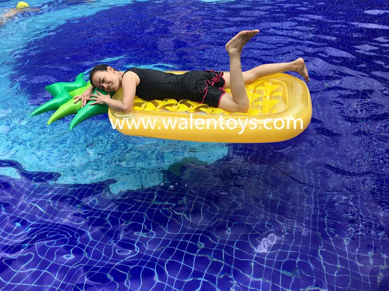 giant inflatable pool floats