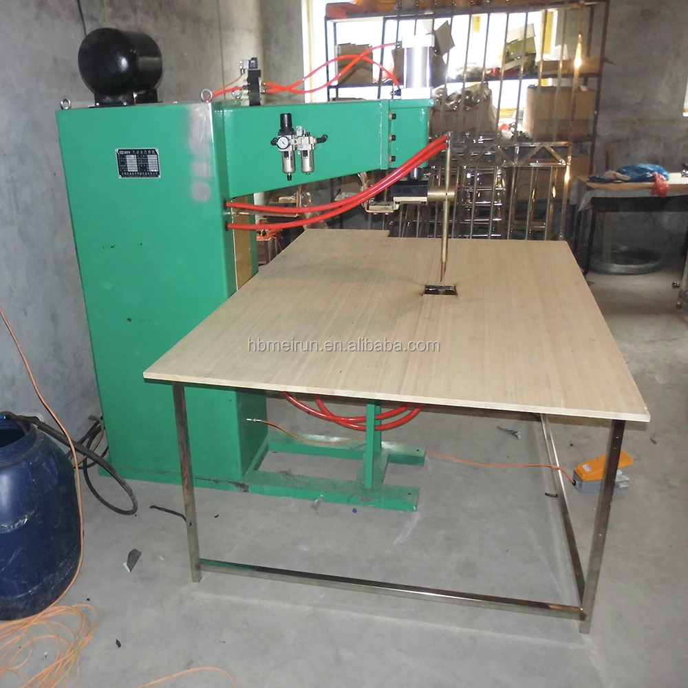 Steel Wire Mesh Small Spot Welding Machine , Water Cooled Spot Welder Instantaneous Current