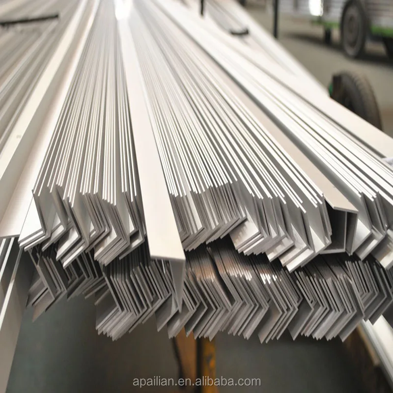 High Quality 6063 135 Degree Aluminum Extrusion Corner Angle Bar