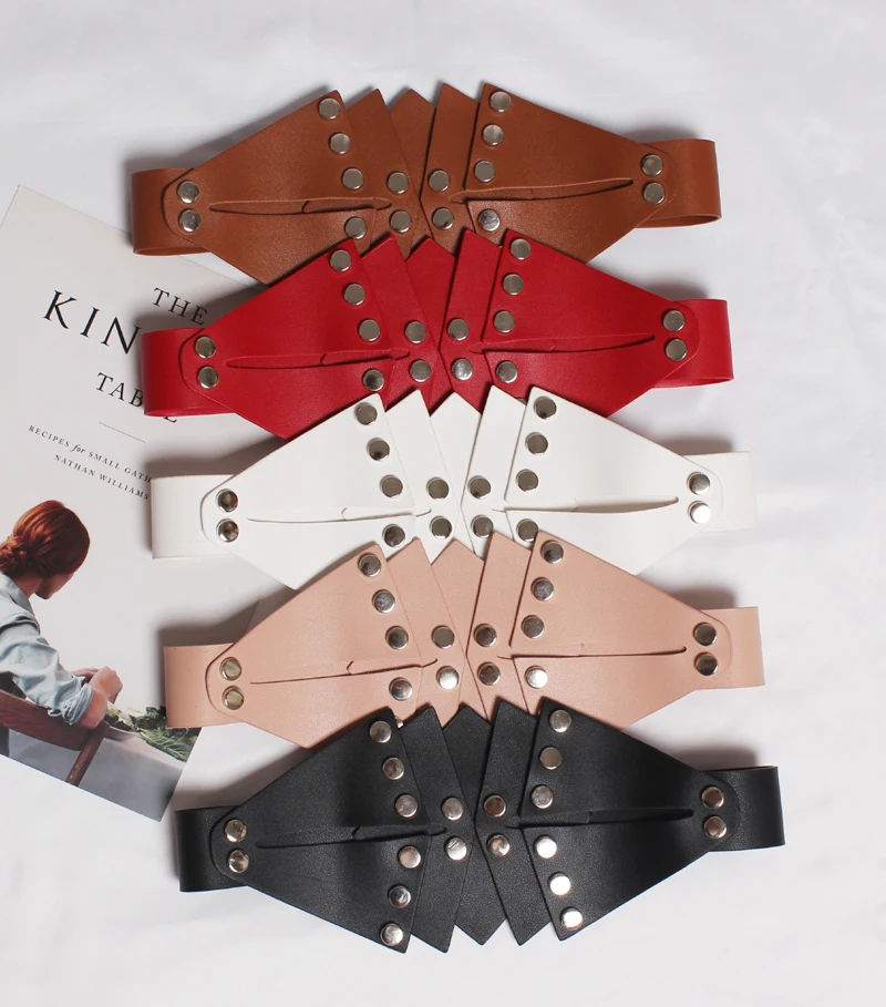 Punk Rock Wide Black Rivet PU Leather Corset Belt Back Waist Trimmer Belts For Women Gothic Fashion Korset Belt Vintage