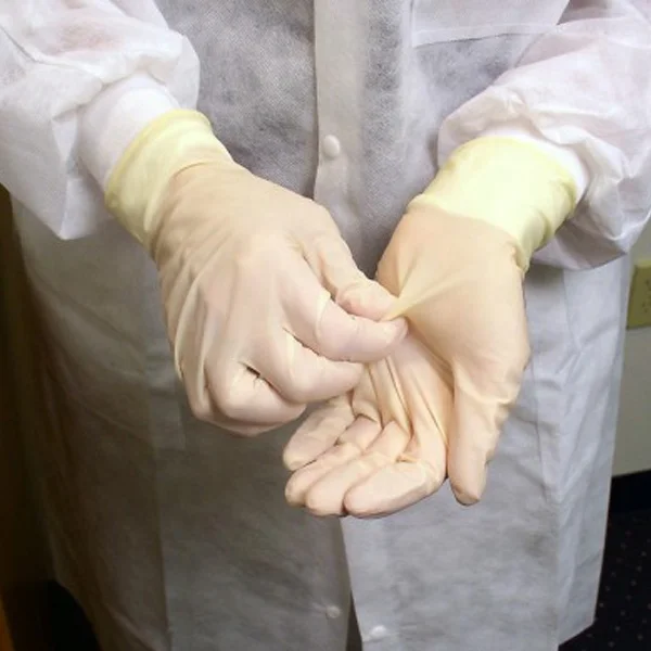 powdered disposable gloves