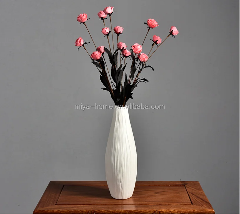 European Modern Minimalist White Ceramic Vase Office Tabletop