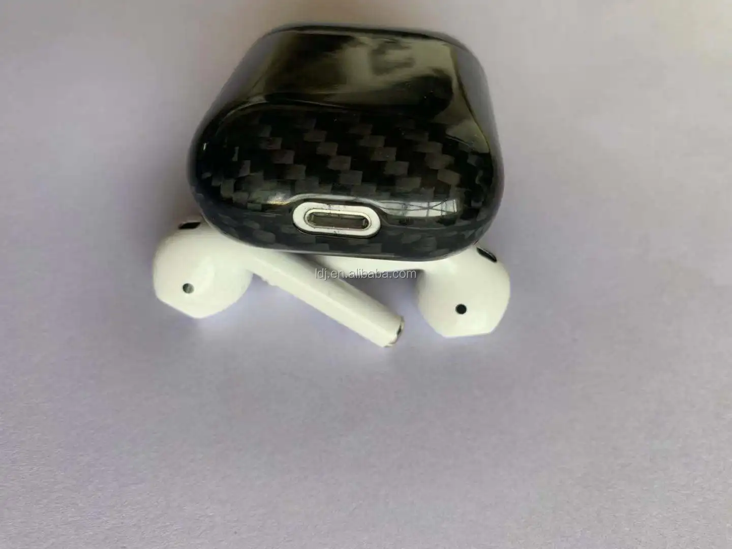 airpods   (2).jpg
