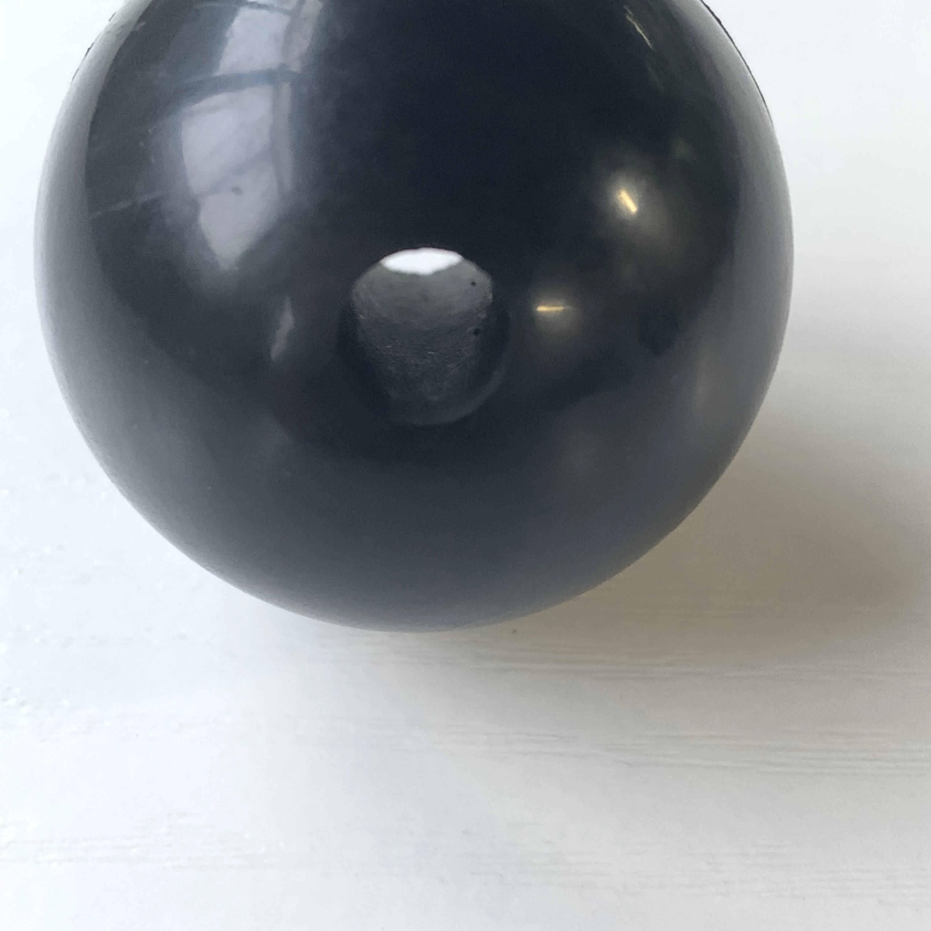 2-2 rubber ball with hole