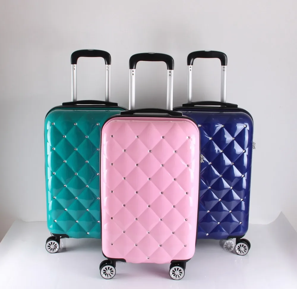 daycrown luggage price