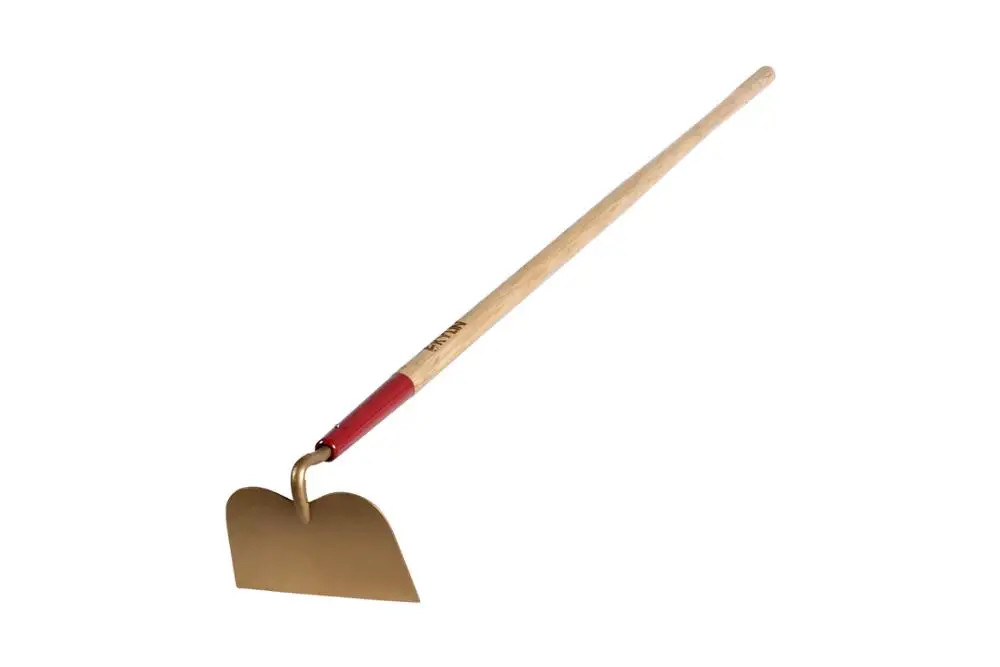 Chinese Factory Cheap Garden Hoe With Wooden Handle - Buy Chinese ...