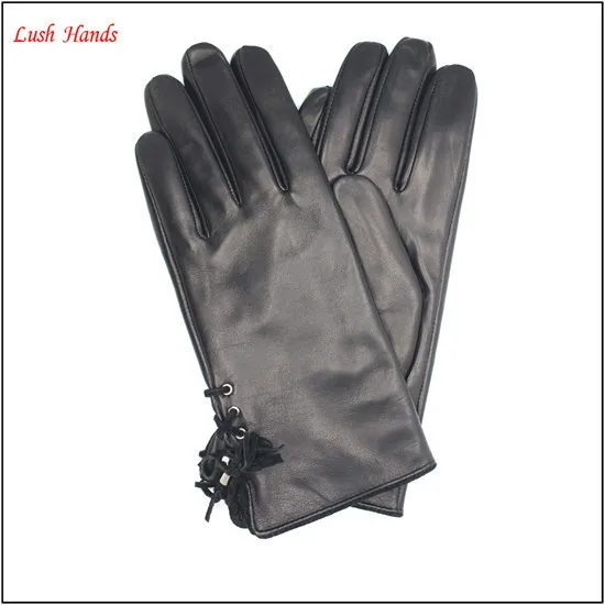 Ladies black warm leather gloves with tassels fashion leather gloves