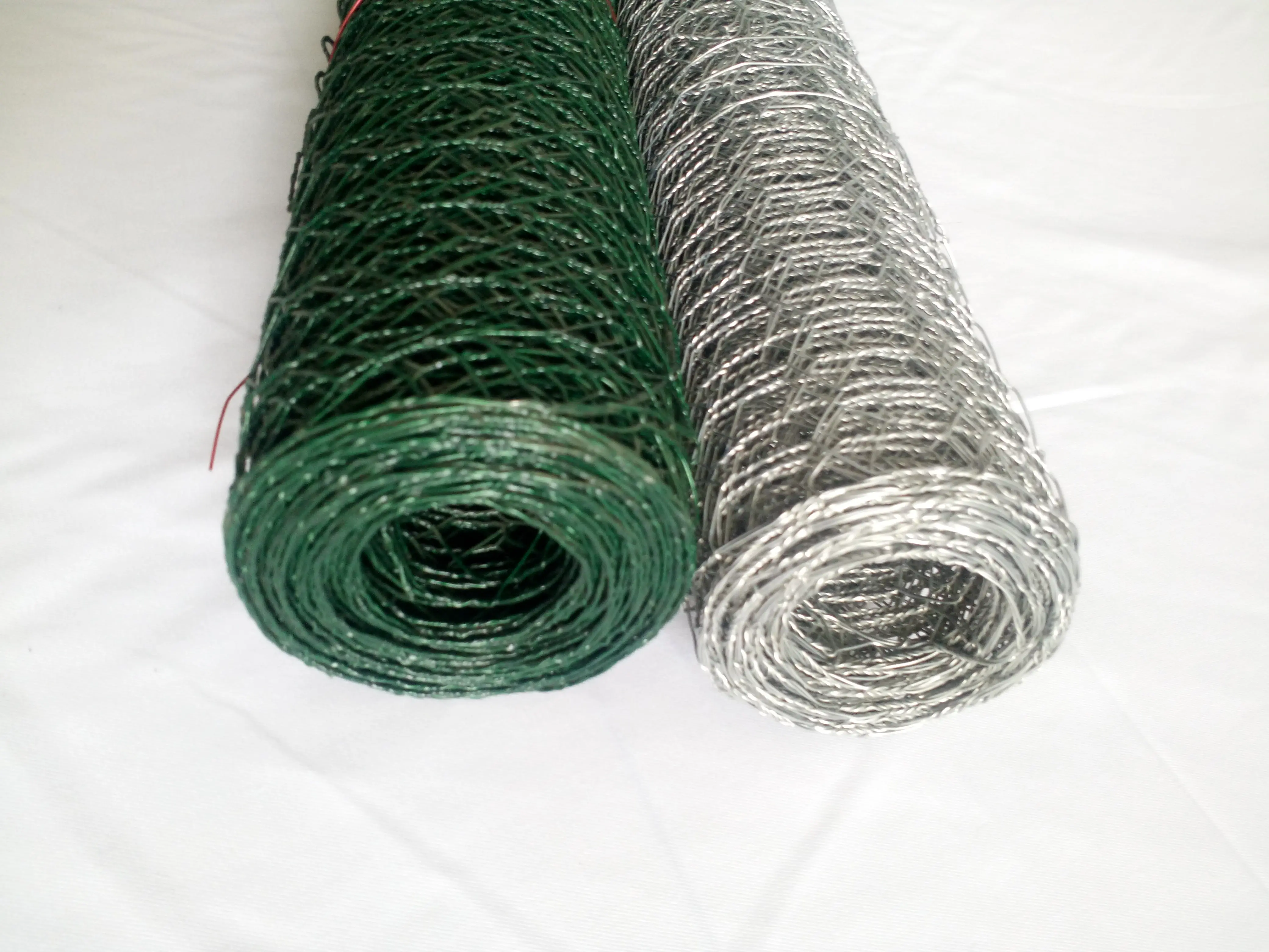 便宜的 pvc 涂层六角网用于鸡网/pultry 网