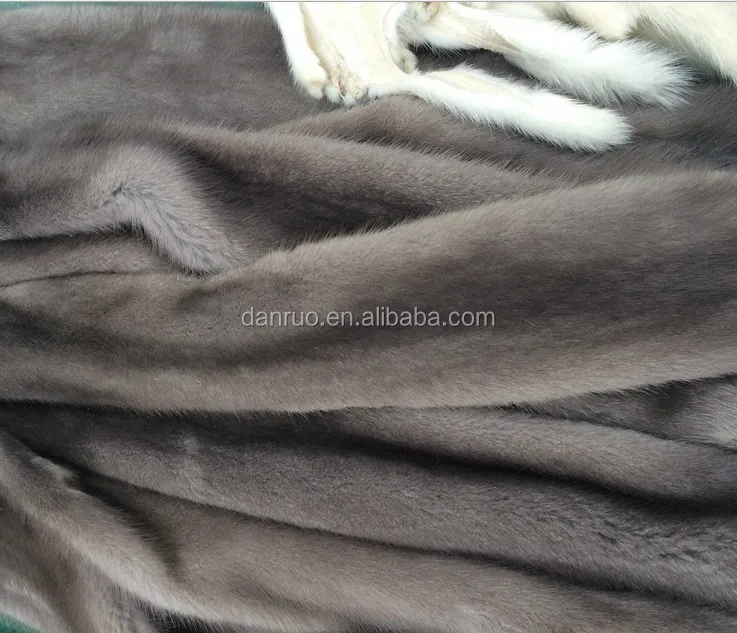 With Factory Price Natural Mink Fur Pelt / Tanned / Mink Fur Skins