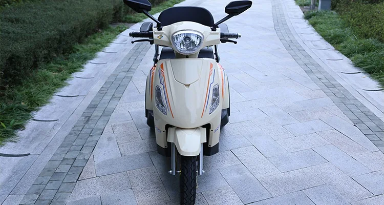 Rusi Three Wheel Motorcycle/three Wheel Motorcycles Trikes - Buy ...