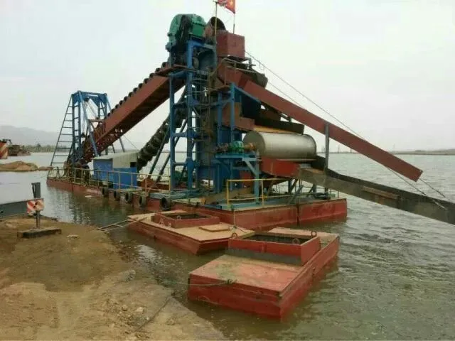 pontoon dredge gold mining