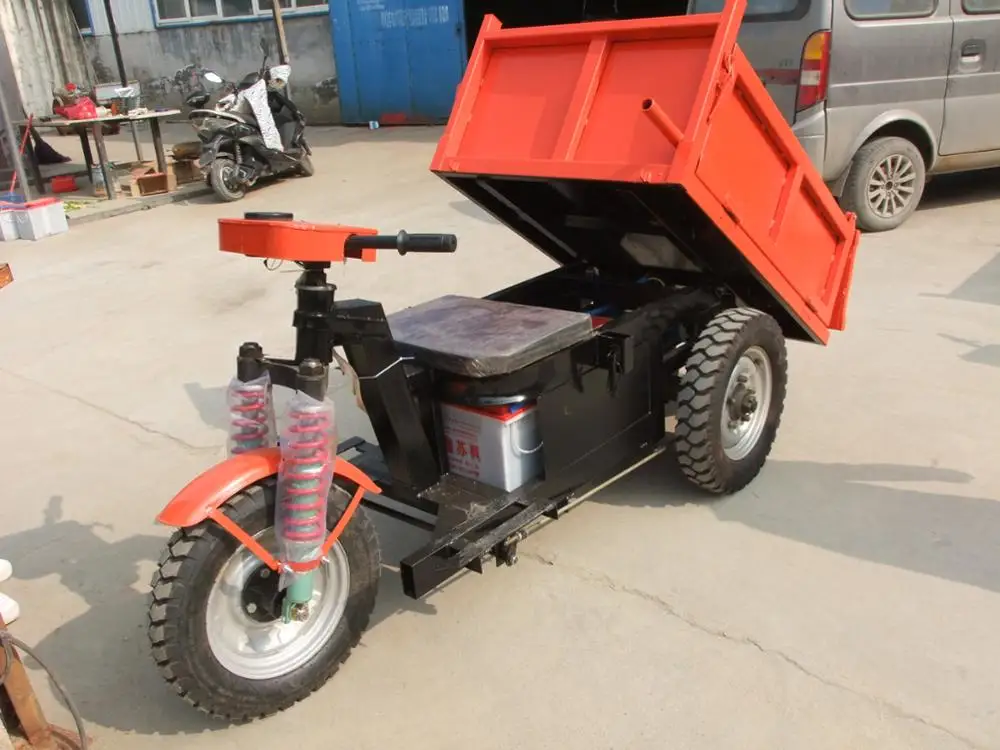 three wheel car